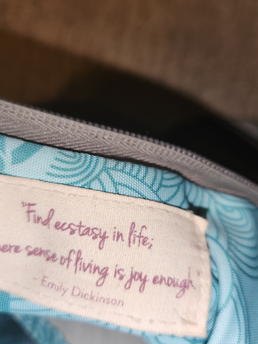 Haiku Women's Ascend Hobo Shoulder Bag - Picture 4 of 5